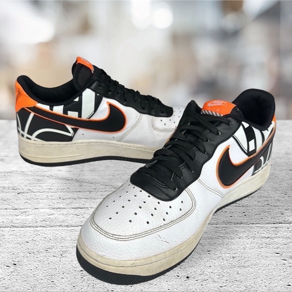 Nike Air Force One 1'07 LV8 Low White Black Orange Shoes #823511-104 Size 10.5 - Picture 1 of 11